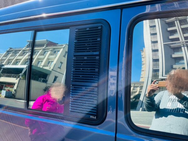 S__110239748 A199 中華得利卡 DELICA 三排風扇全套